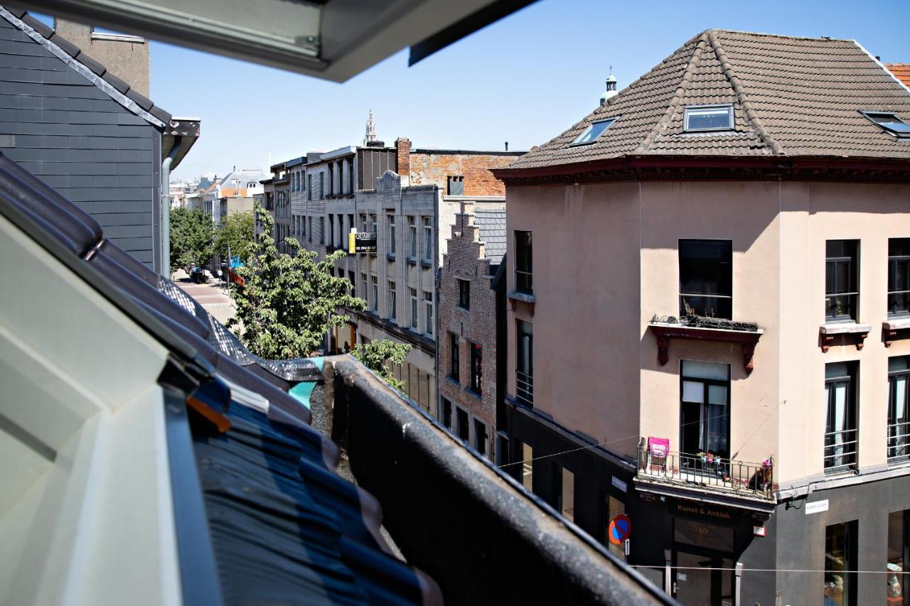 Luxury Suites Ambassador Apartment *